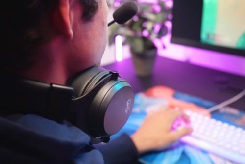 CHERRY XTRFY H3 Wireless Gaming Headset